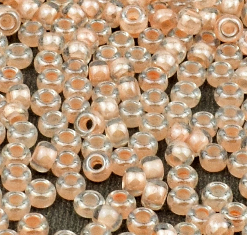 Бісер чеський Preciosa 38187, 10/0, 50 г — персиковий