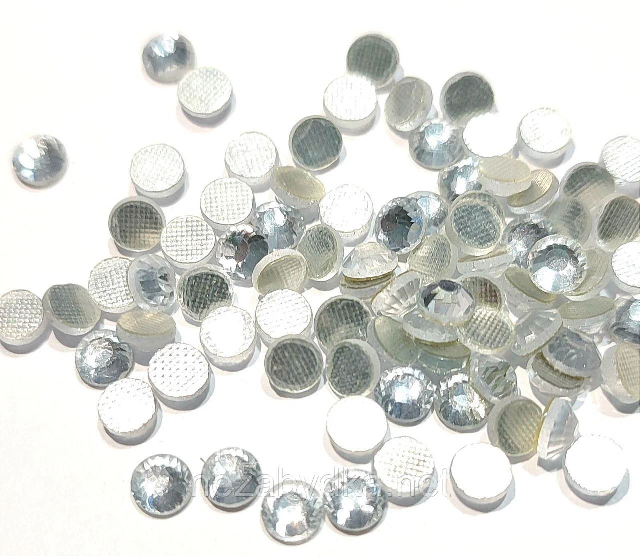 Стрази клейові SS20 (5mm)
